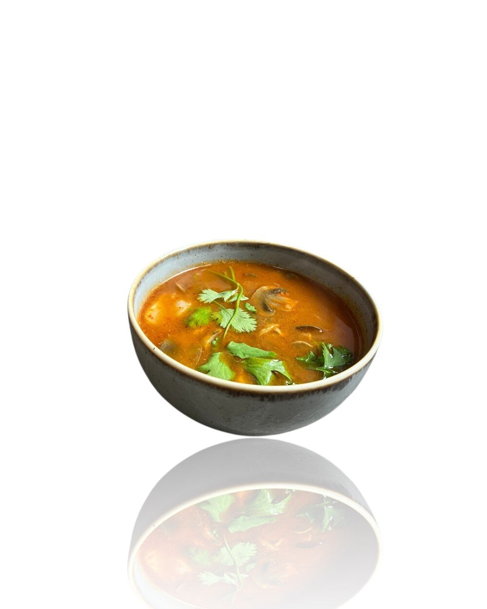 Том ям с морепродуктами