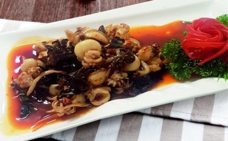 Осьминожки в пикантном соусе