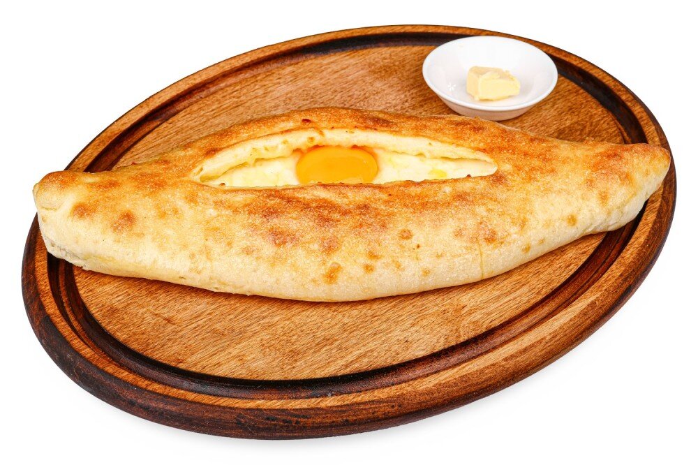 Хачапури "Аджарские" с яйцом