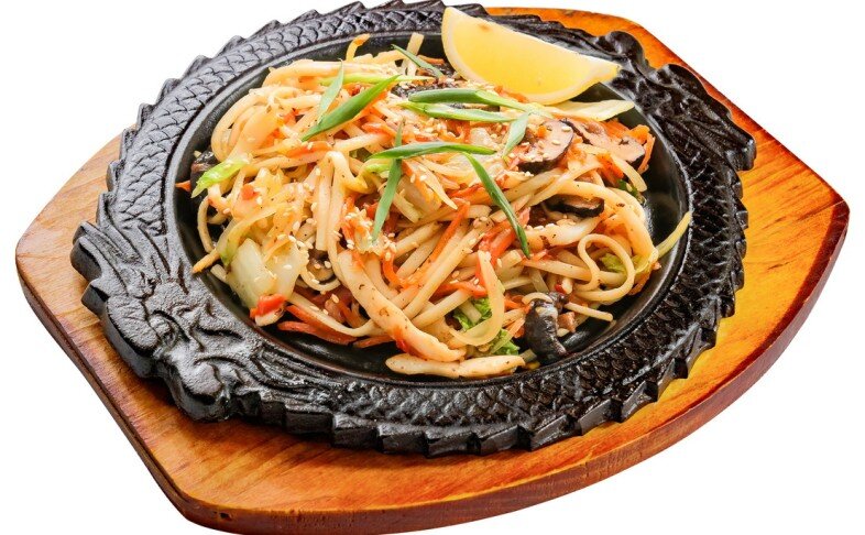 Удон с кальмарами