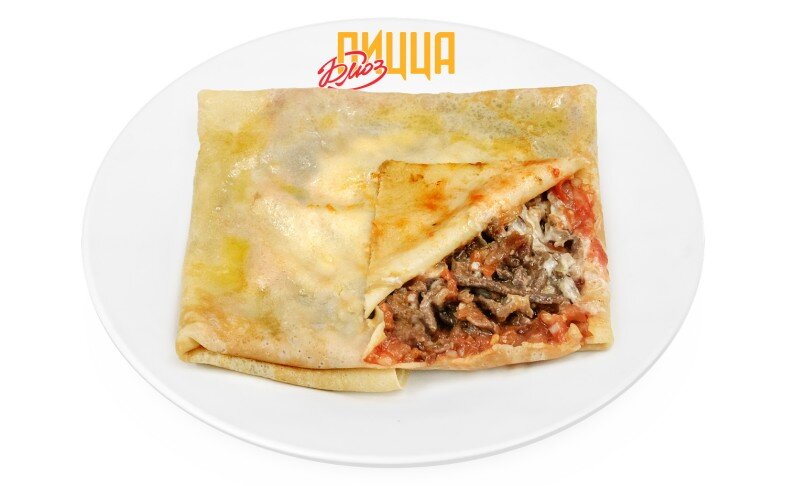 Блин Гурьевский с говядиной и помидорами