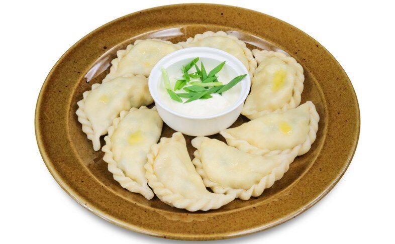 Вареники с брынзой и зеленым луком