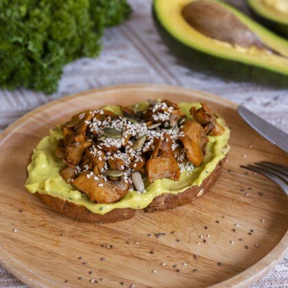 Vegan Avocado Toast – 1 Piece 🥑