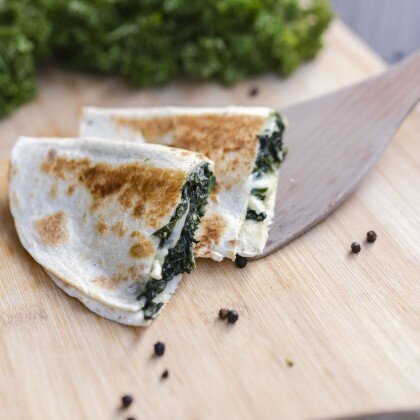 Cheese & Spinach Quesadilla – 2 Pieces 🧀
