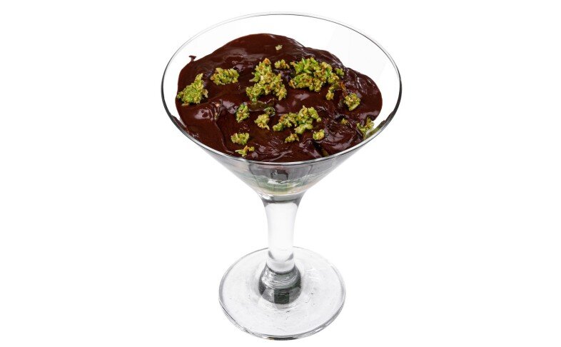 Десерт "Фрукты с дубайским шоколадом"