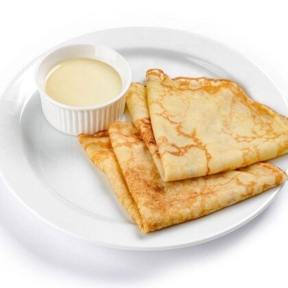 БЛИНЫ СО СГУЩЕНКОЙ
