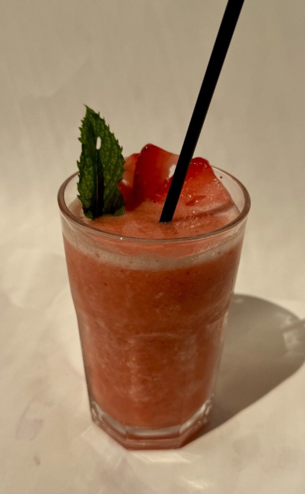 СМУЗИ БАНАН КЛУБНИКА 0,250 МЛ