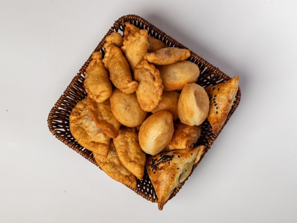 КОРЗИНА С ВЫПЕЧКОЙ