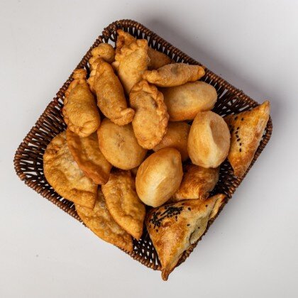 КОРЗИНА С ВЫПЕЧКОЙ