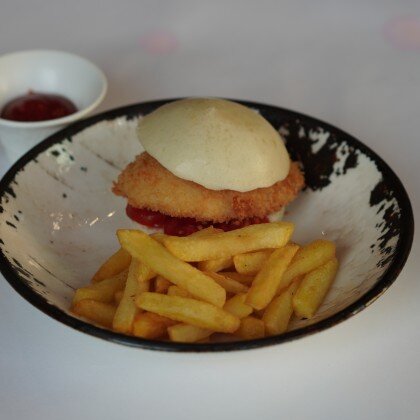 ДМ Бао бургер с фри