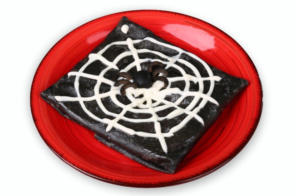 Блины "Черная вдова" с курицей и грибами