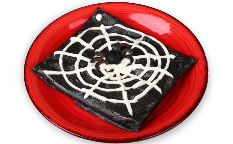 Блины "Черная вдова" с курицей и грибами