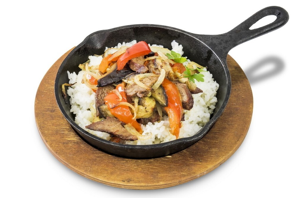 Говядина "Жаровня" с рисом