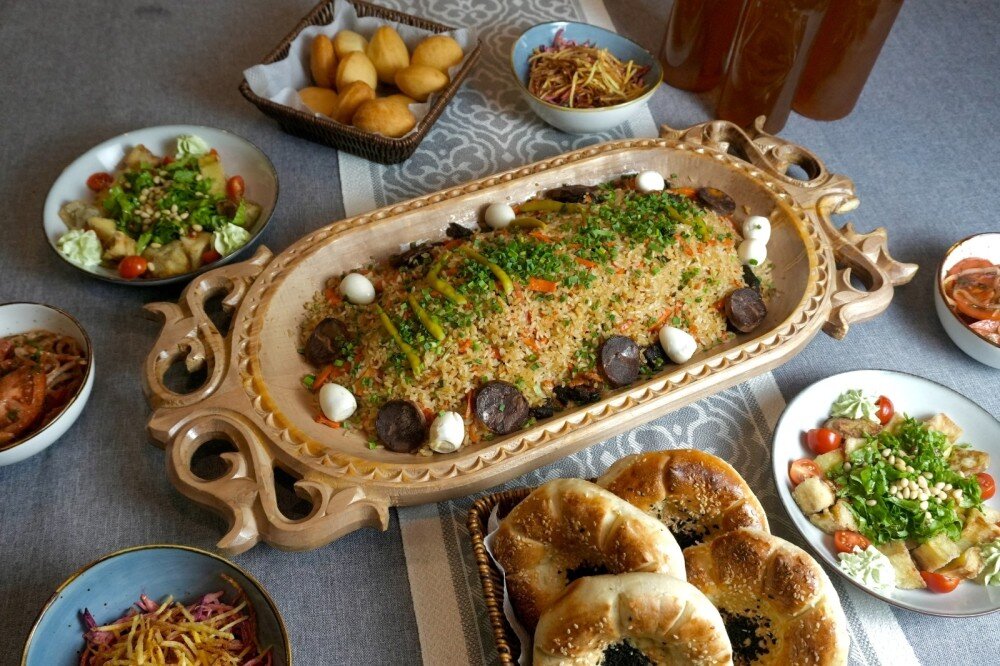 Восточный с пловом. Ваша выгода 9288 тенге.