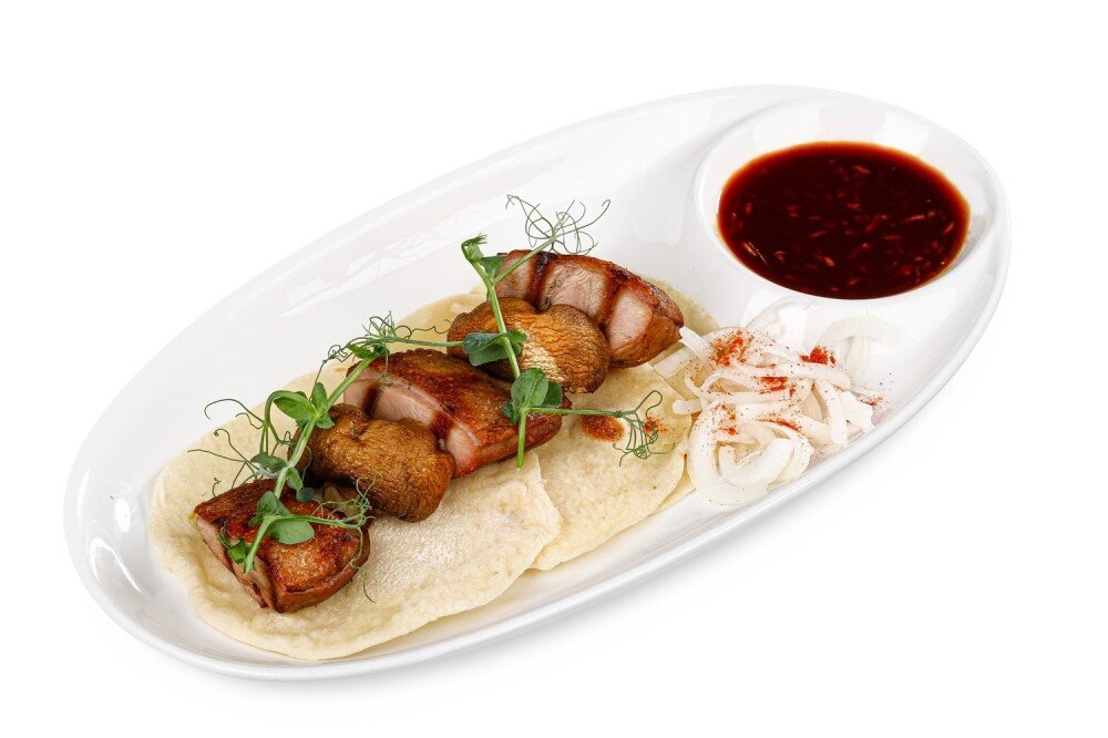 Утка гриль с грибами