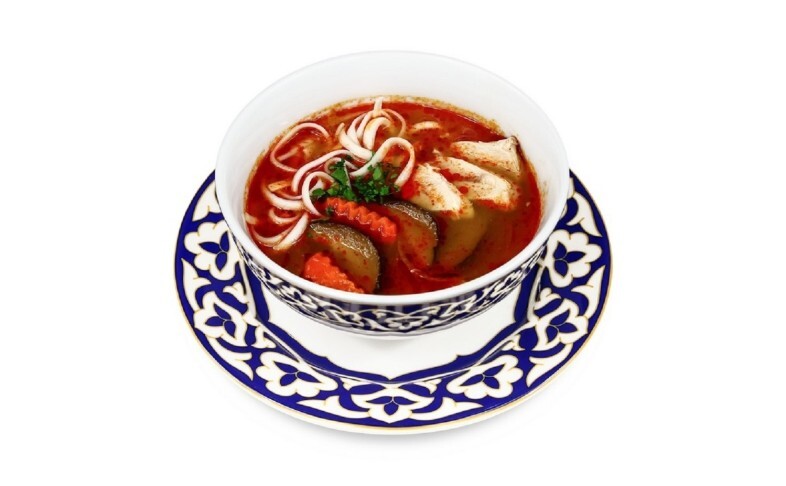 Суп "Том Ям" с курицей