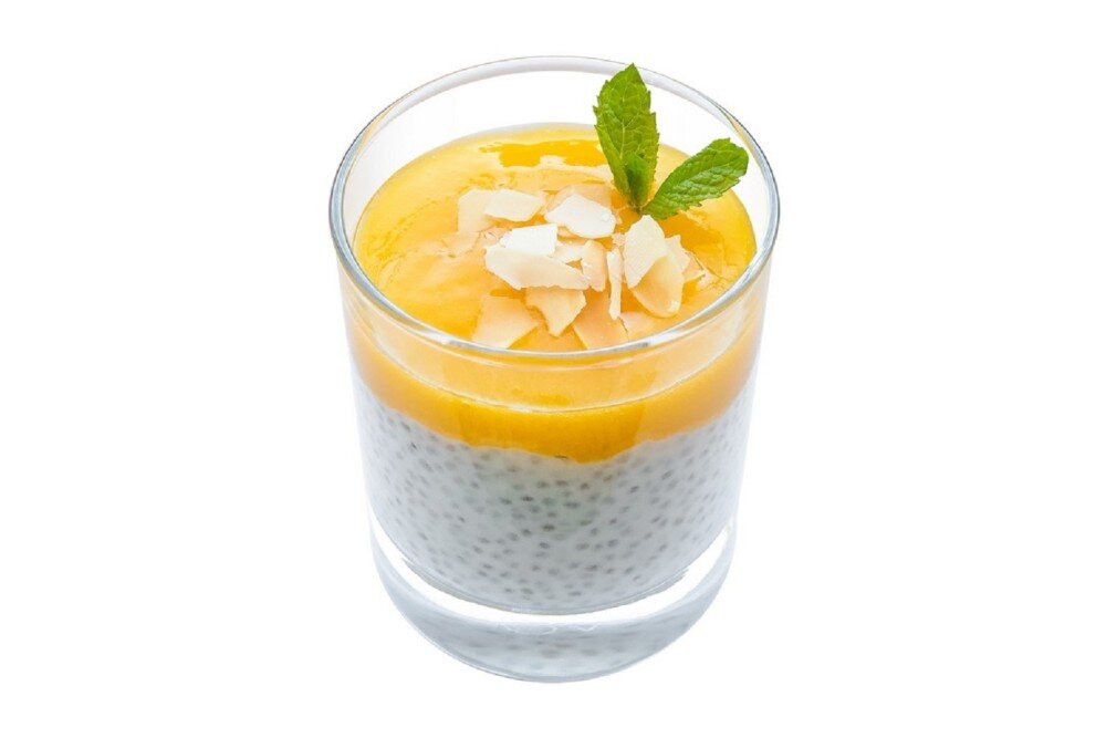 Пудинг манговый с семенами чиа