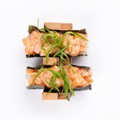 Хэнд ролл лосось