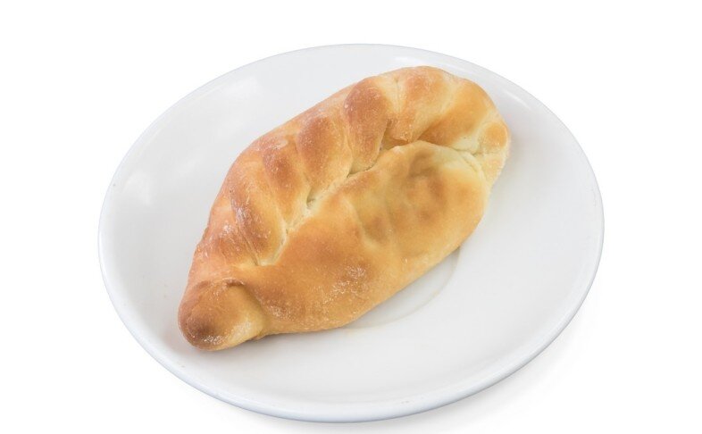 Пирожок с картофелем и фаршем