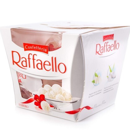 Конфеты Ferrero Raffaello Миндал 150гр