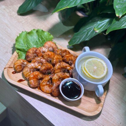 Креветки с чесночно-соевом соусе