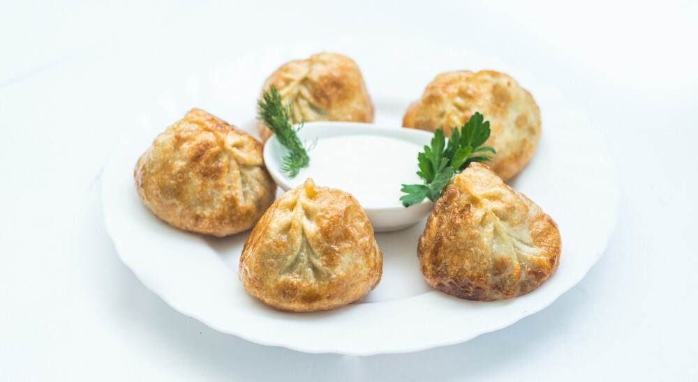Жаренные манты с рубленной говядиной