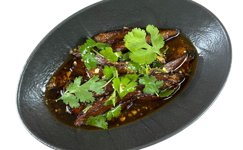 Баклажаны в ароматно-остром соусе