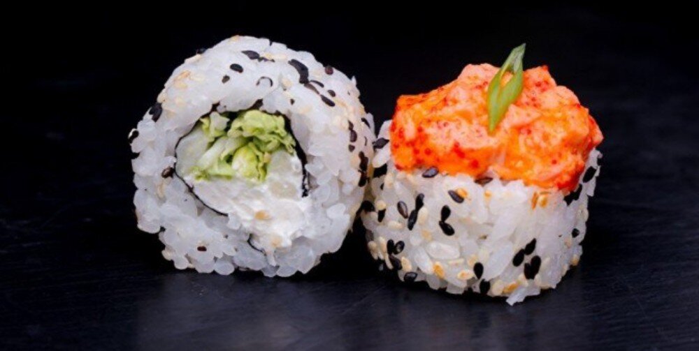 Запеченный ролл с курицей